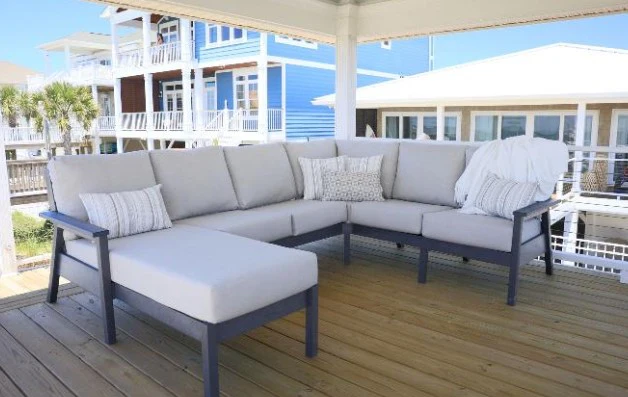 Tofino Collection U - Shape Sectional with Chaise Extension